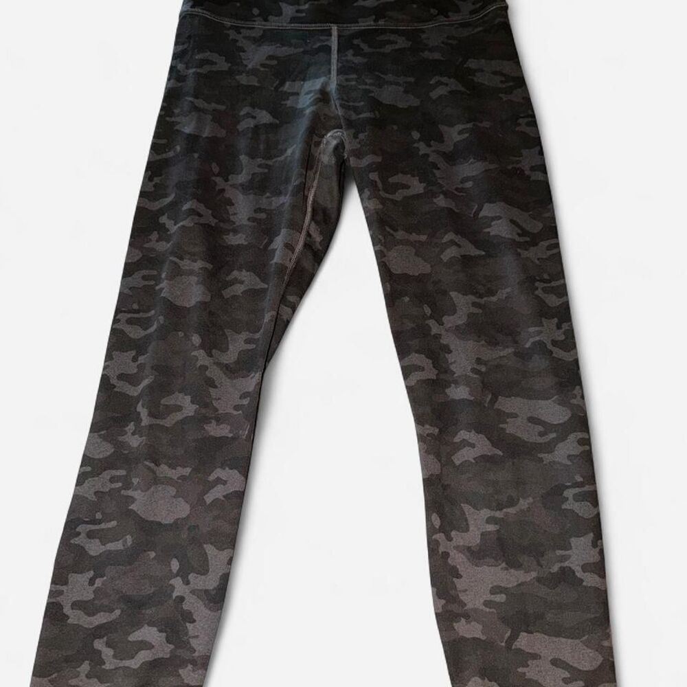 Fabletics Women's Black and Grey Leggings